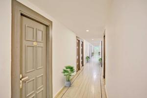Fotografie z fotogalerie ubytování Townhouse Jp Grand Near Mayapuri Chowk v Novém Dillí