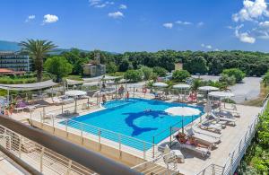 Bazén v ubytování Hotel Joseph nebo v jeho okolí
