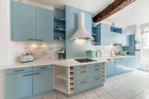 Køkken eller tekøkken på Le Savoir du Mont, vue Mont-Saint-Michel