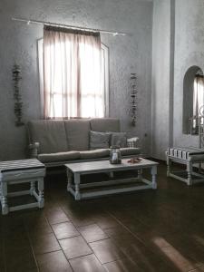 Gallery image of Windmill Apartments in Malia