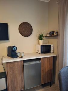 Kuchyň nebo kuchyňský kout v ubytování Kattugglans Guestroom