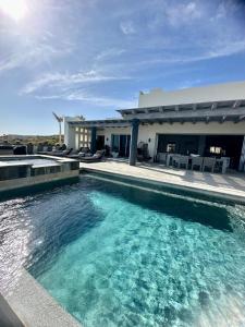 Φωτογραφία από το άλμπουμ του Modern Getaway in a Surfing Paradise σε El Cardoncito