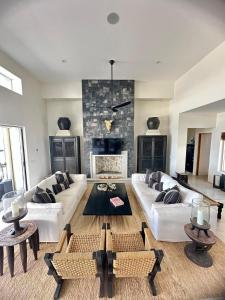Φωτογραφία από το άλμπουμ του Modern Getaway in a Surfing Paradise σε El Cardoncito
