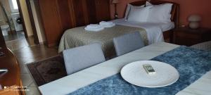 Cama ou camas em um quarto em Sofia's pottery house