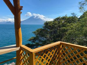 Φωτογραφία από το άλμπουμ του Maya Moon Lodge σε Tzununá