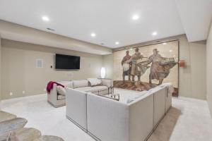 Gallery image of Two bedroom condo with steam sauna and billiards in Boulder