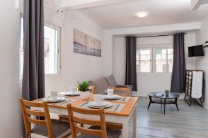 TV a/nebo společenská místnost v ubytování RESIDENCE du SOLEIL