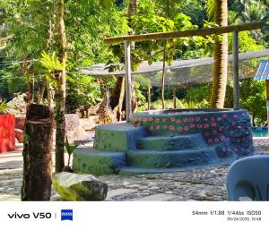 Aed väljaspool majutusasutust RM Fairyland Adventure Resort
