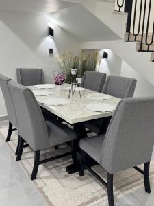 Posezení v ubytování منزل لافيدا La Vida Home