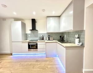 Gambar di galeri bagi Excel - 2 mins from Loughborough Junction station, London di London