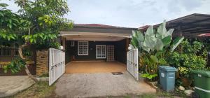 Bygningen som feriehuset ligger i