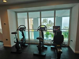 Fitnes oz. oprema za telovadbo v nastanitvi The Cliff Sint Maarten Heaven