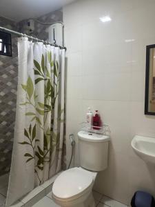 Koupelna v ubytování JORA Studio Apartment 1-C + 33 fotografií