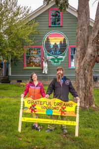 入住Grateful Dreams Lodging的客人
