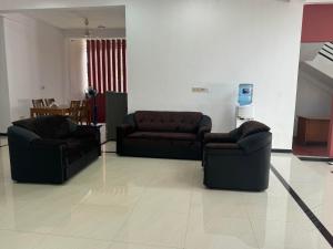Jaffna City Palace Hotel的休息区