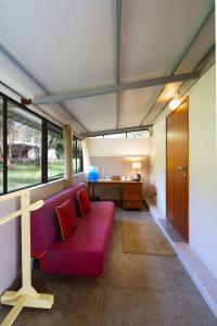 Jungle Hut Resort的休息区