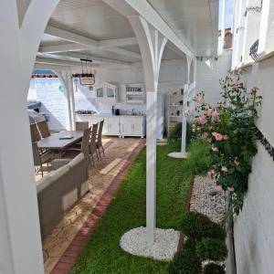 奥尔绍瓦Casa Dorin的相册照片