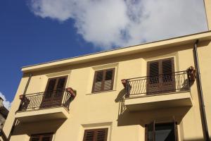 The building in which Az apartmant is located