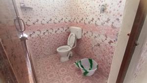 Ένα μπάνιο στο SSS Guest House Thiruvannamalai