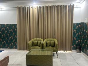 Fotografie z fotogalerie ubytování Tanvi Premium Residency-Close to Artemis, Medanta & Fortis v destinaci Gurgáon