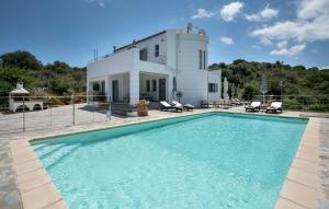 Πισίνα στο ή κοντά στο Villa di Lusso Agave con Piscina Privata Riscaldata e Jacuzzi