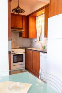 Nhà bếp/bếp nhỏ tại InstaView Tolo