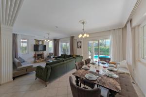 Posezení v ubytování Villa Gül, Fethiye