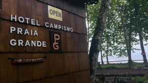 Galería fotográfica de Hotel Campismo Praia Grande en Monte Carmo