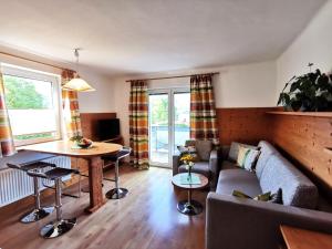 Posedenie v ubytovaní Landhaus Neubauer