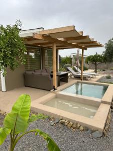 Bazén v ubytování Nafplio Lodge nebo v jeho okolí