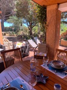 A seating area at Casa MìMì