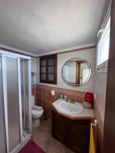 Koupelna v ubytování La Casita de Vale y Jeni