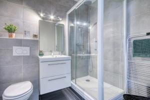 Koupelna v ubytování Studio LeBon Port de Vannes