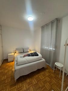 Postel nebo postele na pokoji v ubytování Habitación Privada Jerez 2