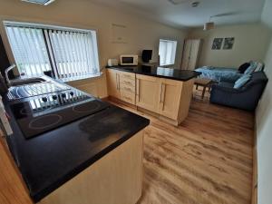 Ruang duduk di Top Bothy, town centre accommodation sleeps 2