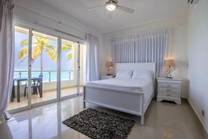 Afbeelding uit fotogalerij van Beachfront Cabarete Apartment in Cabarete
