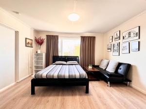 Katil atau katil-katil dalam bilik di PRIVATE ROOMS IN CENTRAL AUCKLAND