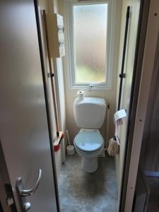Koupelna v ubytování mobile home climatisé, 3 chambres