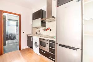 Η κουζίνα ή μικρή κουζίνα στο Lux Sevilla Palacio