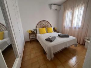 Φωτογραφία από το άλμπουμ του Bright 2-Bedroom Holiday Home with Pool Access in Torrevieja στην Τορεβιέχα