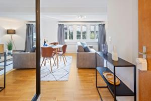 Posezení v ubytování ARISER - Zug Old Town Suites