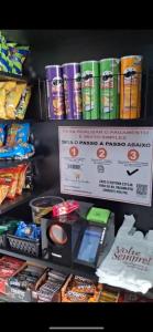 Φαγητό σε αυτό το διαμέρισμα ή κάπου εκεί κοντά