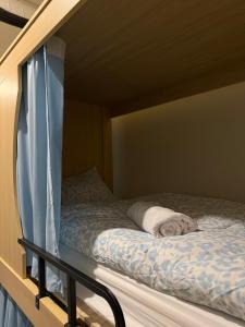 Ένα ή περισσότερα κρεβάτια σε δωμάτιο στο ROX Madrid