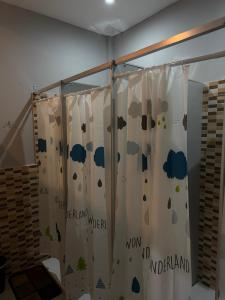 Ένα μπάνιο στο ROX Madrid