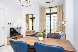 TV a/nebo společenská místnost v ubytování Bloomfields Elegant 1Br in Al Maryah Island