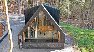 Gallery image of Tiny A-Frame Romantic Getaway in Wiscasset