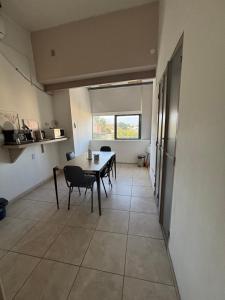 Kuchyň nebo kuchyňský kout v ubytování Multiespacio Center + 22 fotografií