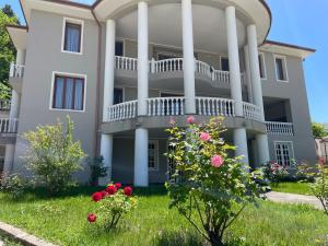 Gallery image of Villa Baqs in Racha in Ambrolauri +19 photos