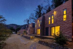 Loodusmaastik külalistemaja lähedal