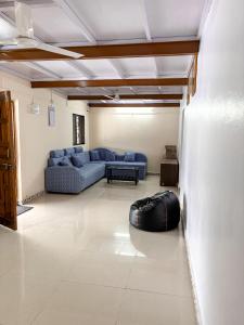 Fotografie z fotogalerie ubytování Feel at Home with Mountain Views & Fog v destinaci Shendi